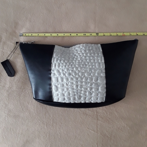 Graf & Lantz Clutch , New Condition - Picture 9 of 14